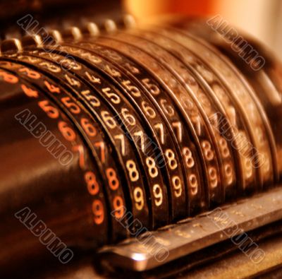 Old Typewirter or Calculator Old Typewirter or Calculator