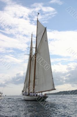 sailing boat