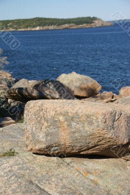 Granite rock ledges and boulders