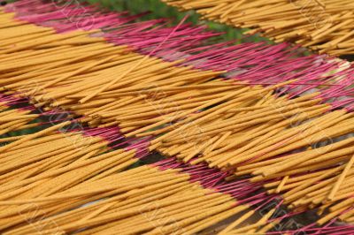 Drying incense