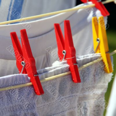 Rotary clothes dryer