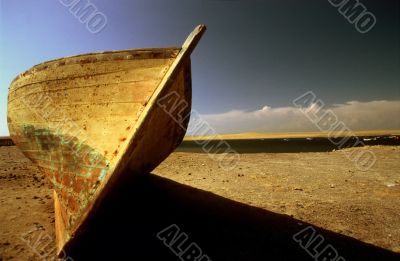 boat in the desert