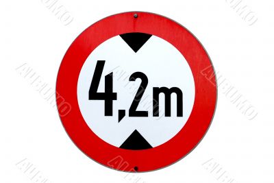 traffic sign altitude limitation