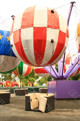 balloon carnival ride