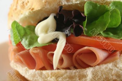 Ham And Salad Roll 9