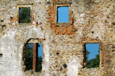 Old hole wall bricks.