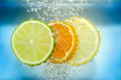 Citrus slice in water