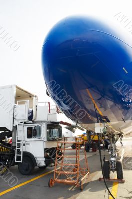 airplane at service