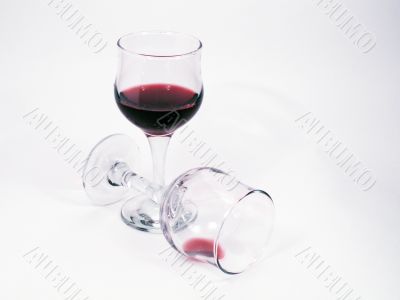 Two Wineglass