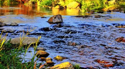 Magic of fast water.