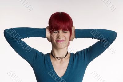  Woman keeps ear closed