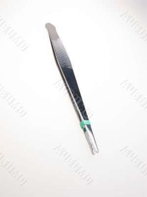 tweezers tweezers