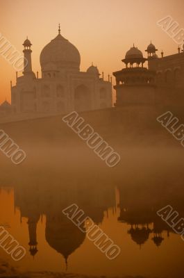 Taj Mahal, sunrise