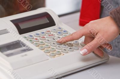 Electronic cash register