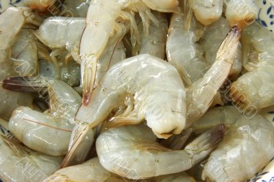 Whole raw prawns