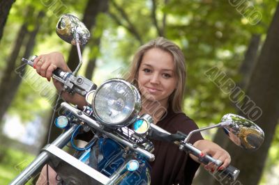 Biker-girl