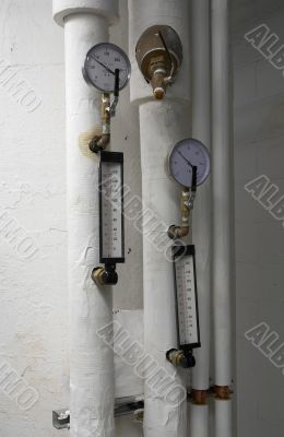 Air gauge and thermometrs