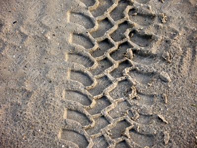 tyre track