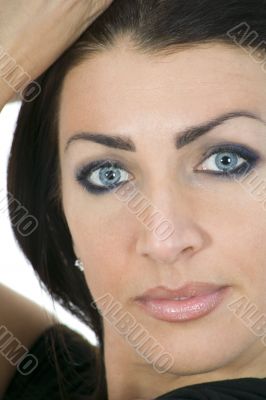 portrait of the brunette with blue eye
