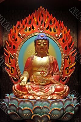 Golden buddha statue