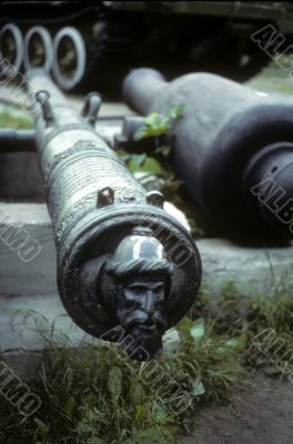Turk`s head cannon decoration Turk`s head cannon decoration
