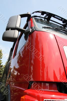 truck face truck face