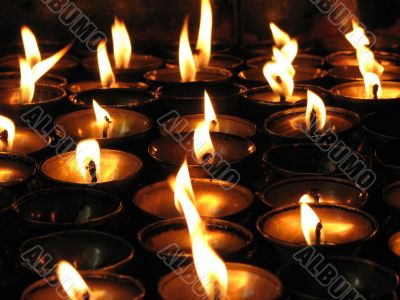 Tibetan candlelights