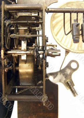 clock mechanism