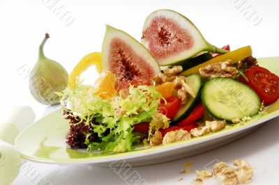 salad with fig