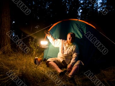 Tourist with movint lantern