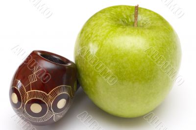 Long ornamented north-caucasian pipe with apples