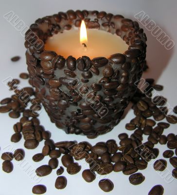 waxy candle with coffee aroma