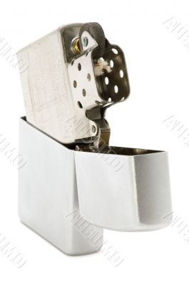 Metal lighter