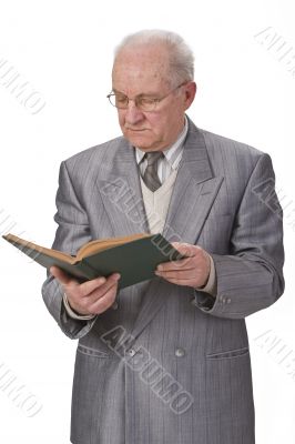 Senior man reading
