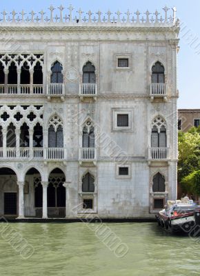 house in venice italy