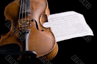 violin and music sheet