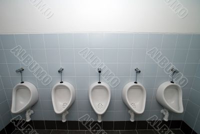 mens toilet