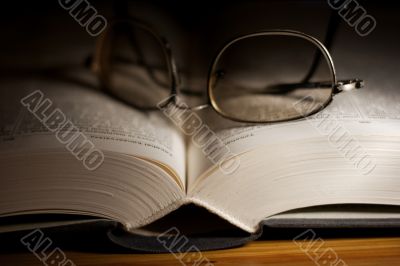 Book Book