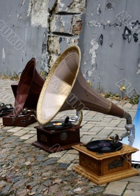 old  gramophones
