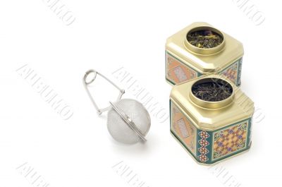tea-strainer with tea box