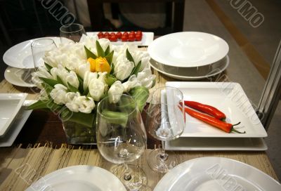 Restaurant table setting