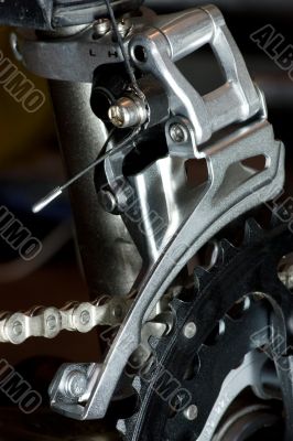 MTB front derailleur MTB front derailleur