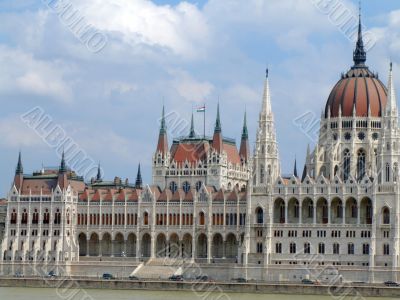 House of the nation and Danube river