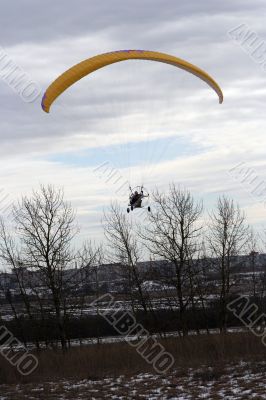 Paraplan in winter in Russia