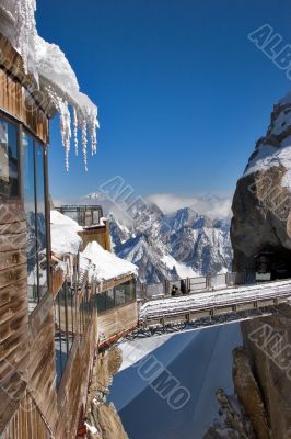 High-mountainous station. High-mountainous station.