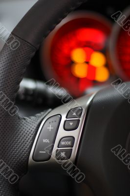 steering wheel &amp; speedometer red 2