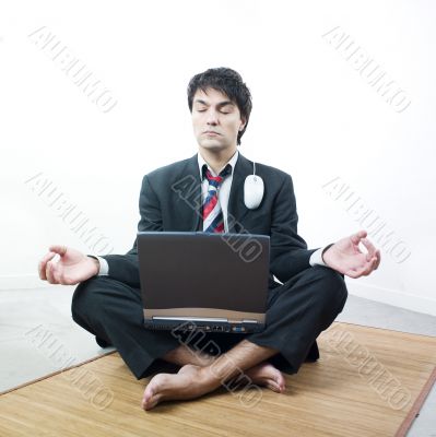 bUSINESSMAN MAKING A PAUSE