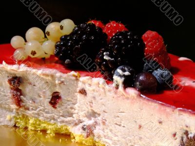 Cheese cake with berries