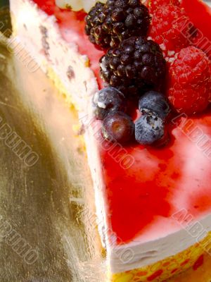 Cheese cake with berries