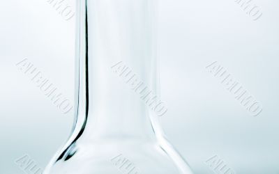 A glass bottle neck in profile